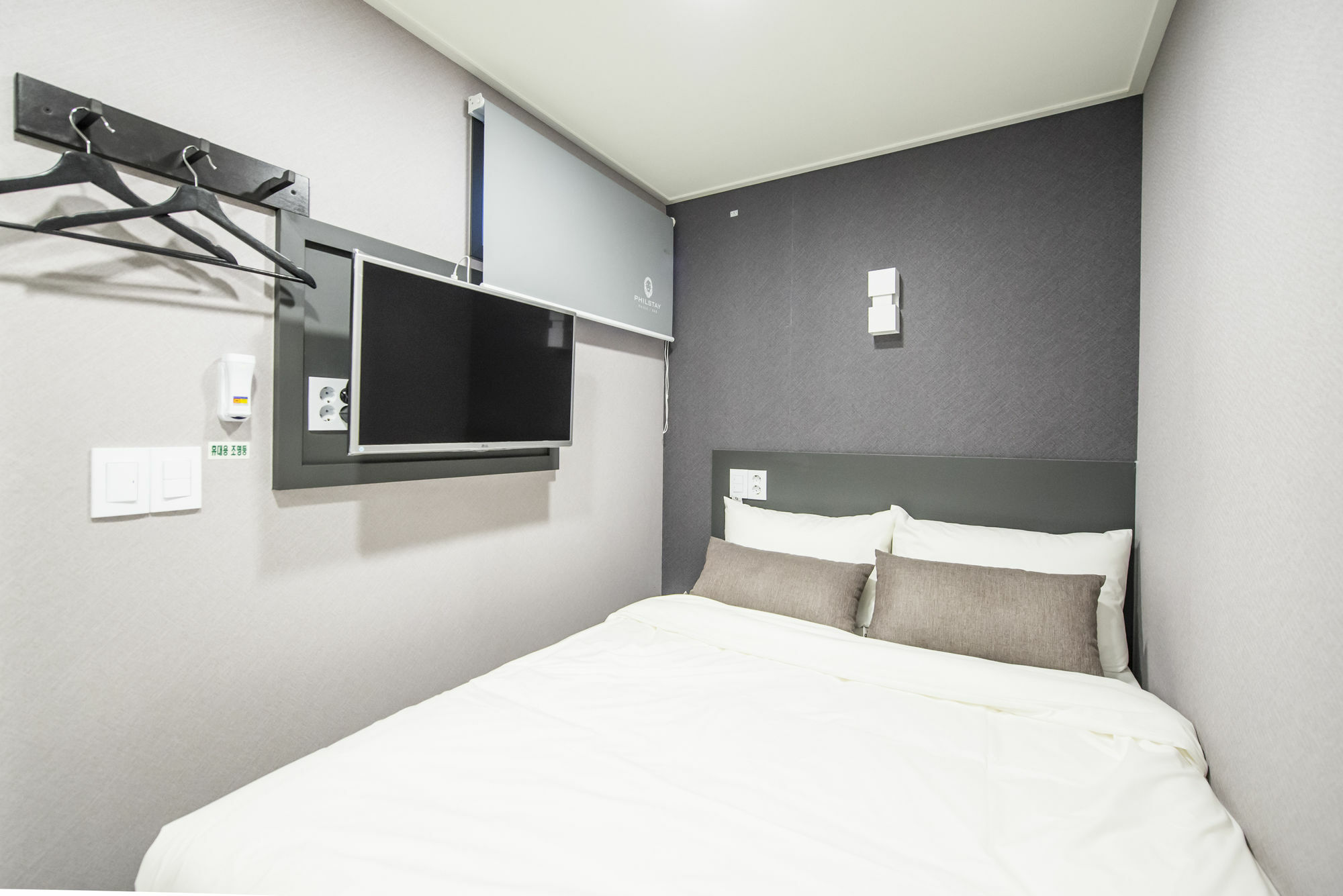 Philstay Myeongdong Metro Сеул Екстериор снимка