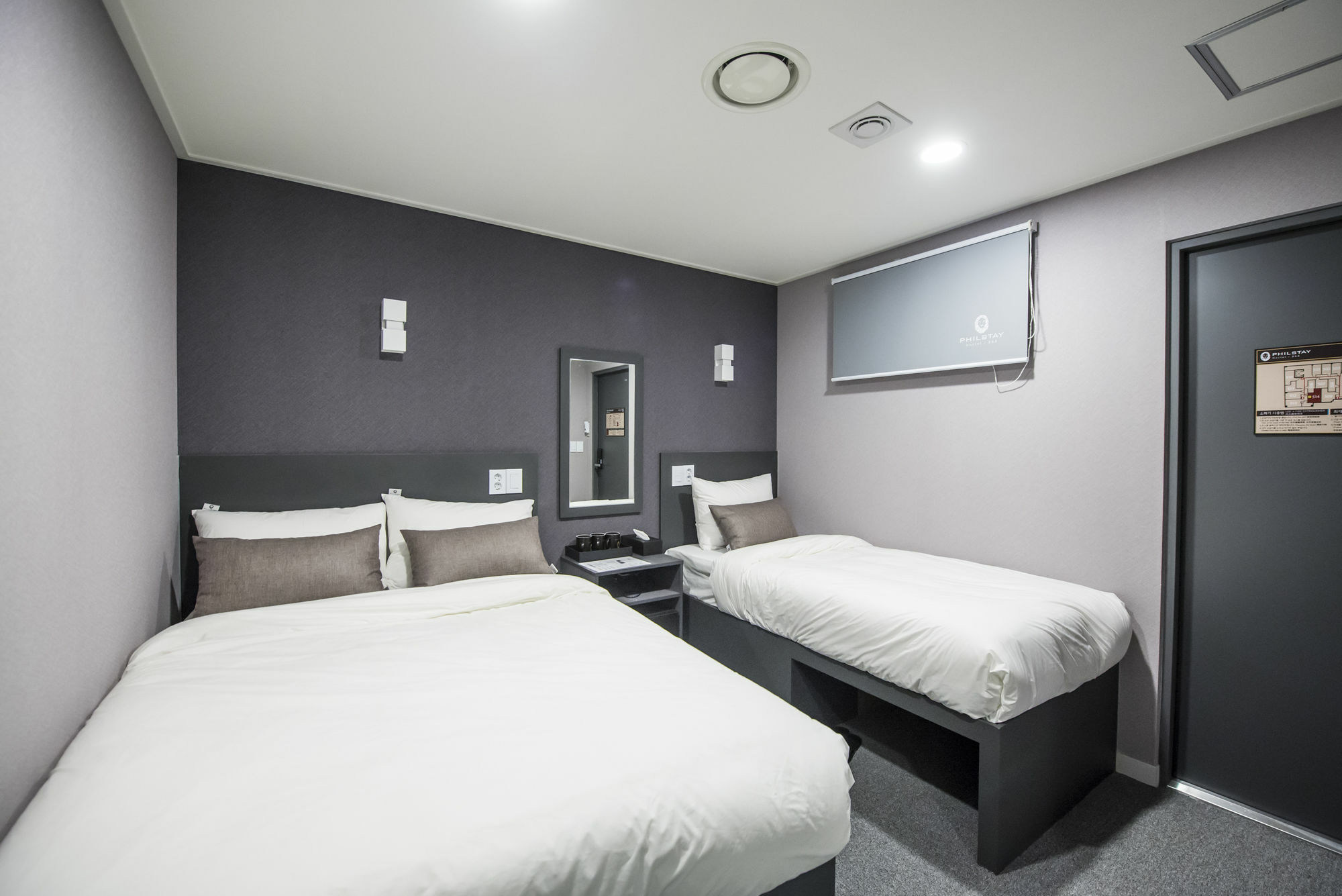 Philstay Myeongdong Metro Сеул Екстериор снимка